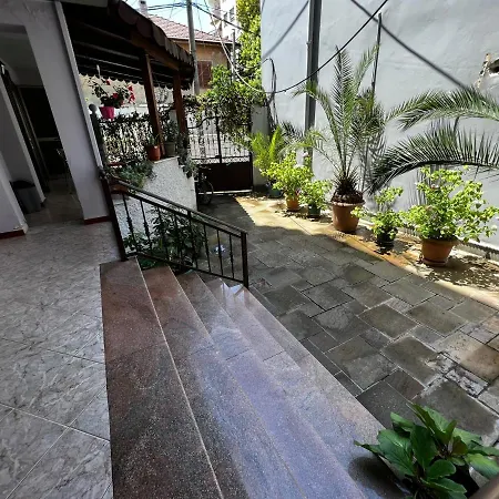 Grand Veranda * 티라나