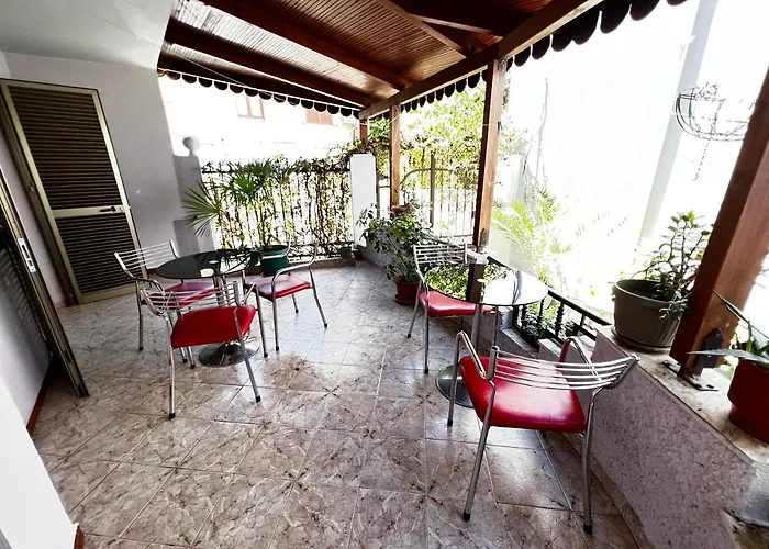 Grand Veranda Apartment Tirana
