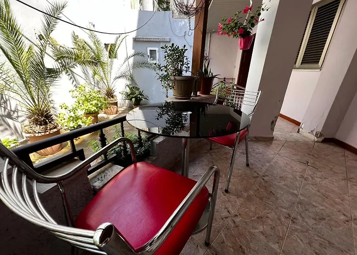 Grand Veranda Apartment Tirana
