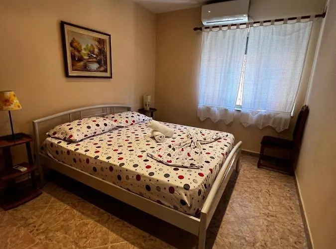 Grand Veranda Apartment Tirana