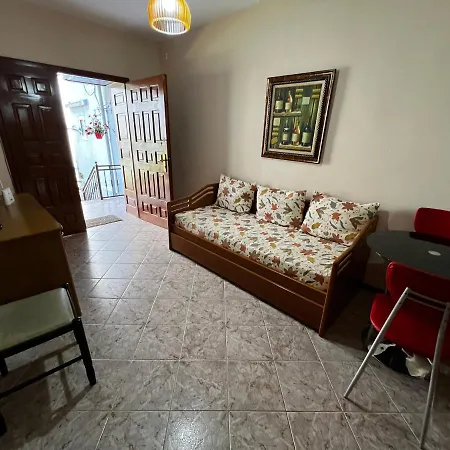 Grand Veranda Τίρανα