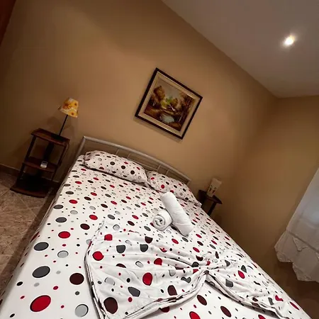 Grand Veranda Apartment Tirana